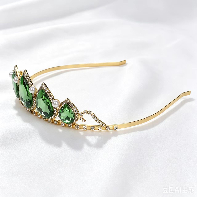 Women Accessories Dropshipping - 그린 물방울 모양 라인스톤 크리스탈 크라운
