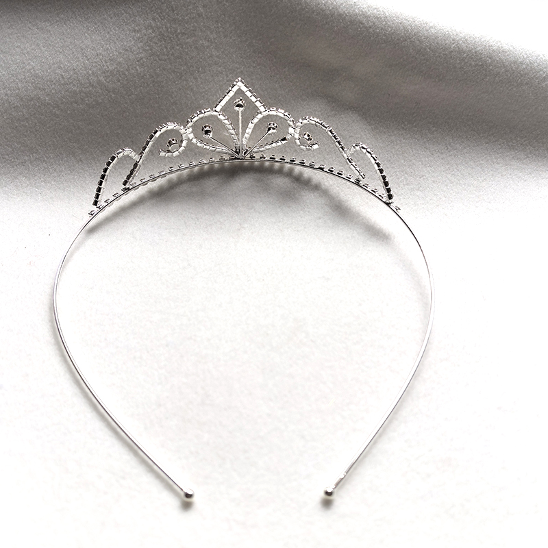 실버 컬러 라인스톤 신부 왕관 럭셔리 크리스탈 티아라  - Queen Accessories 리뷰 및 가격
