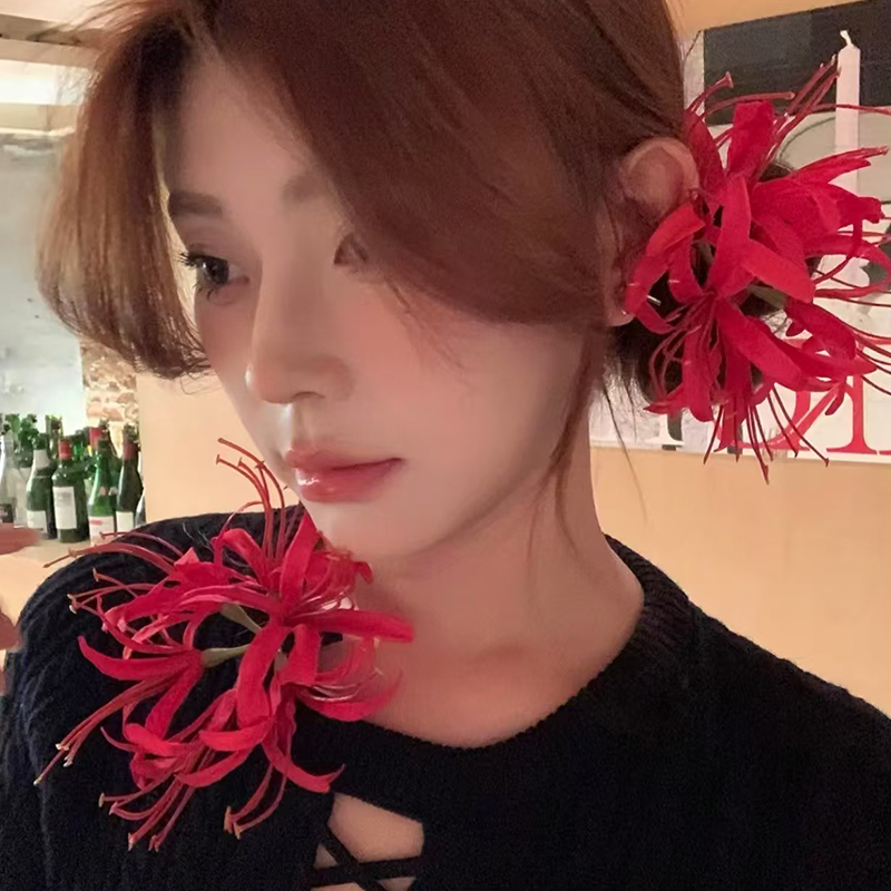 섬세한 꽃 해변 분위기 헤어 클립 - 백합 덕빌 사이드 - Women Accessories Photos 리뷰 및 가격