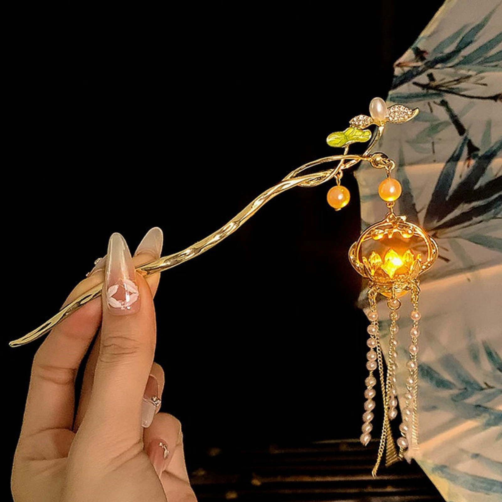 빛나는 꽃 머리핀 절묘한 연꽃 꽃무늬 태슬 헤어 스틱  - Women Accessories Shop 리뷰 및 가격
